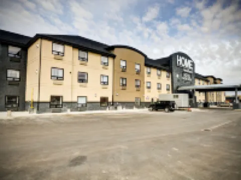 Home Inn & Suites - Swift Current Hotels in Swift Current