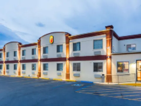 Super 8 by Wyndham Douglas, WY Hotels in Converse County