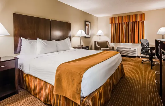 曼西貝斯特韋斯特酒店