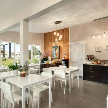 Thriftlodge Edmonton