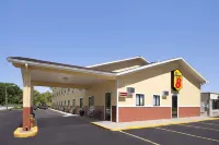 Super 8 by Wyndham Fremont NE Hotels in Fremont