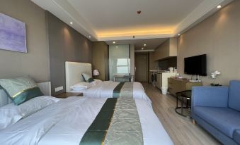 Huanyu Xiao Guanjia Apartment (Meilingdong Lu Road 1hao)