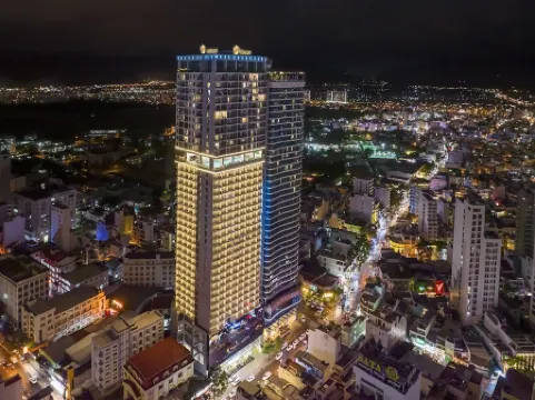 Virgo Hotel Nha Trang Отели рядом с достопримечательностью «AB Central Square Nha Trang»