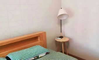 Muzi Jiajia Apartment (Haining Road No.1)