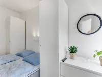 "Naike" - 100m from the Sea