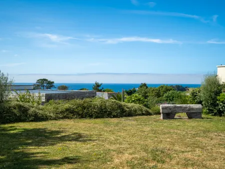 Hidel Отели в г. Плуарзель