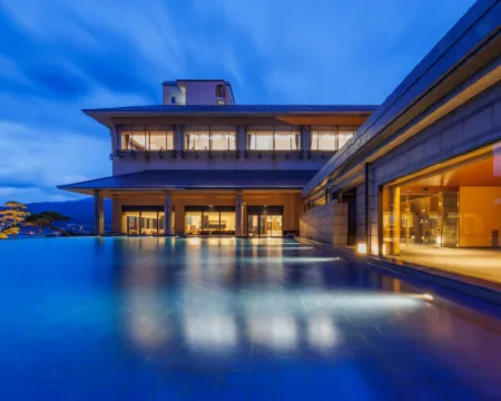 HOTEL OOSADO（ホテル大佐渡） 佐渡島のホテル