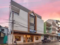 Need a NAP Hostel Phrae Hotéis em Phrae