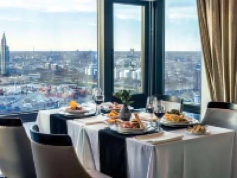 Radisson Montevideo Victoria Plaza Hotel Hotels in Montevideo