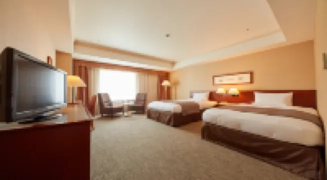 โรงแรมเรมแบรนต์ เอบินา