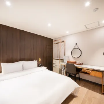 Iksan Hotel Stay, Today Hotel berhampiran Kuil Sajaam