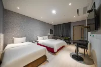 Andong Queen Hotel