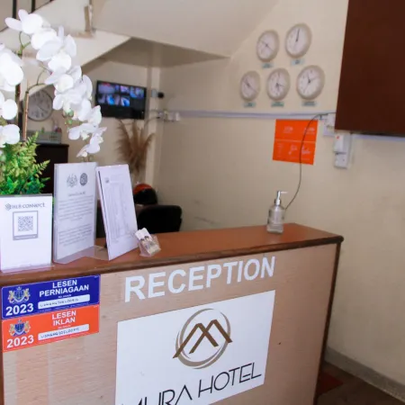 Myra Hotel Mersing Отели в г. Мерсин