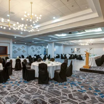 Four Points by Sheraton St. Catharines Niagara Suites