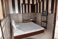 Goroomgo Kaushalya Residency Uttarakhand - parking