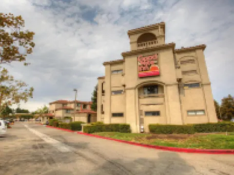 Good Nite Inn Fremont Hotels in Fremont