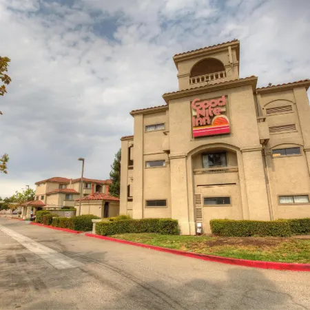 Good Nite Inn Fremont
