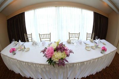 Restaurant Courtyard Boston Marlborough Photo