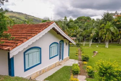 Pousada Villa do Sossego Hotel di Lindoia