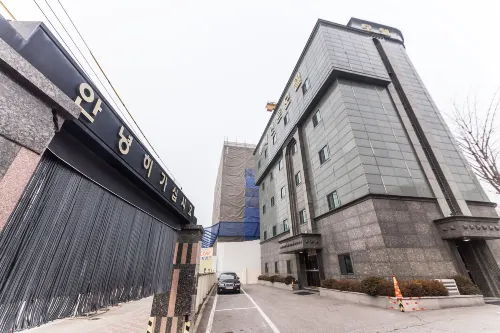 Dongducheon Saint Hotels in Dongducheon