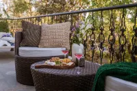 LohonoStays Colina - Villa D Hotels in Assagao