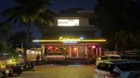 Hotel Central Avenue Hotels in Miraj