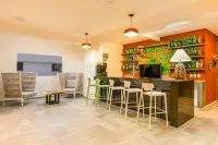 Decameron Isla Coral Guayabitos Ramada All Inclusive Resort - bar