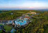 Camp Creek Inn - Beach