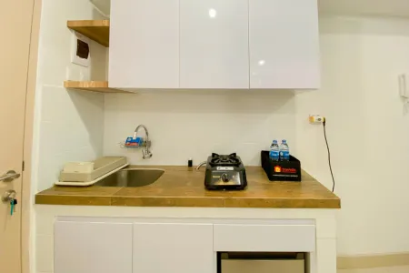 Restful Studio at Tokyo Riverside PIK 2 Apartment By Travelio