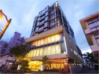 會津若松新皇宮飯店 西若松駅東口広場附近的飯店