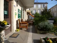 Hôtel Henri IV Hôtels à : Nérac