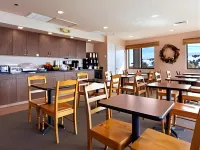 The Noor Hotel Các khách sạn ở Torrey