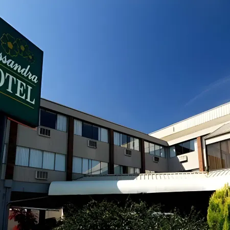 Cassandra Hotel
