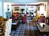 Tweeddale Arms Hotel - parking