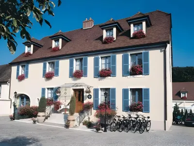 Hotel Pinocchio Hotels in Dampierre Sur Salon