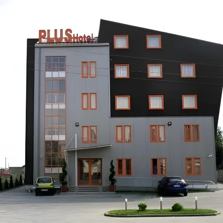 Plus Hotel