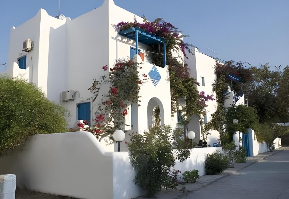 hotel overview picture