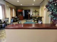 Luxury Inn & Suites Troy