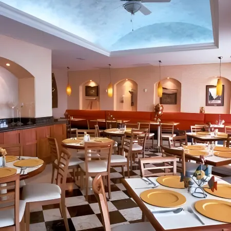 Hotel Ruiz Milán