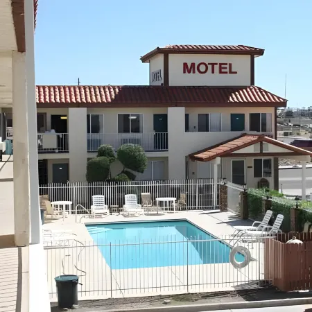 Sway Hotel