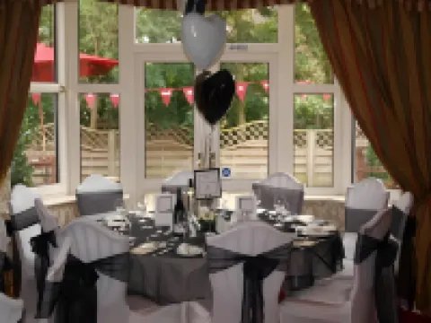 Woodlands Hotel