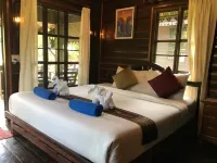 Montania Lifestyle Hotel Hotels in Phanom