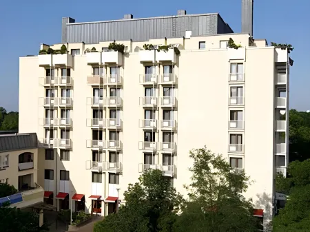 Hotel Gästehaus Forum am Westkreuz Отели в г. Грефельфинг