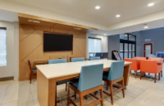 （尼古拉斯維爾）洲際智選假日酒店列剋星敦西南 尼古拉斯維爾酒店