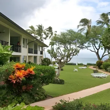 Castle Nāpili Surf Beach Resort