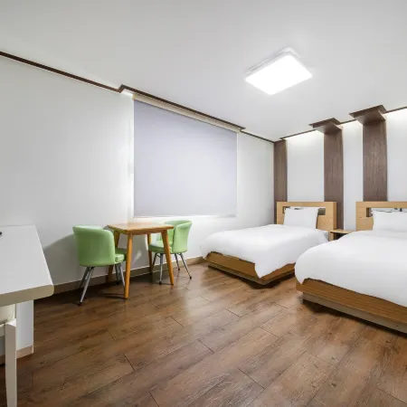 Gwangyang Raon Hotel