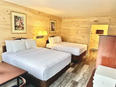 Bridge View Motel & Condo's Hotels in Mackinaw Township