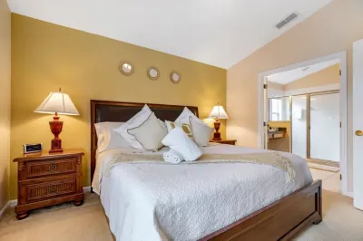 5 Bedroom Value Plus Home with Private Pool