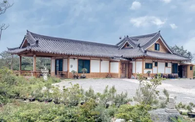 Goseong Bongpo Lake Pension Hotels near Teddy Bear Museum Seorak