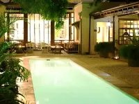 La Alondra, Casa de huéspedes - piscine